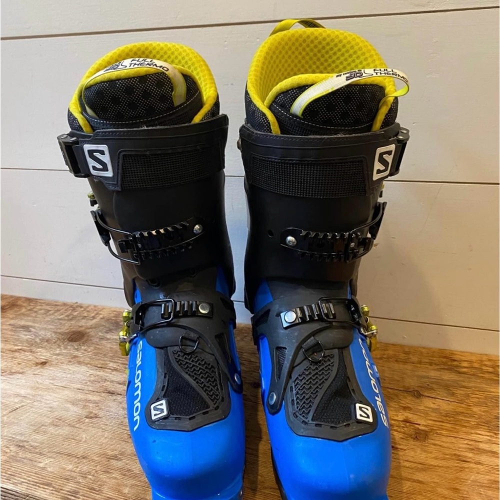Salomon Shift Mtn SLab AT (ski touring) ski boots. Used six times.